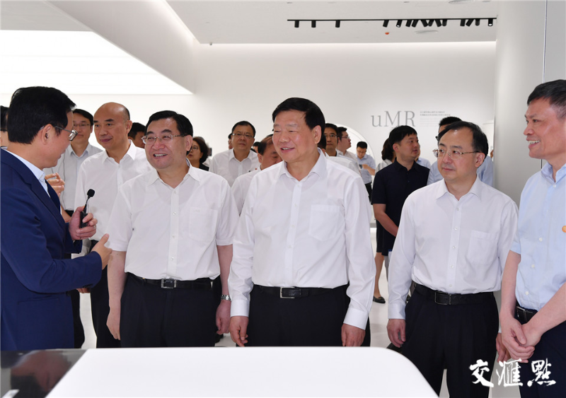 19日，陕西省党政代表团考察联影（常州）医疗科技有限公司。