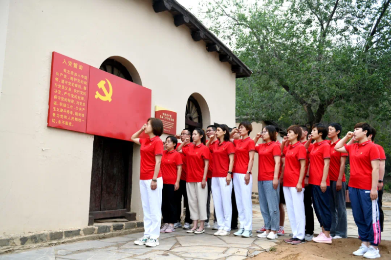 一路赶考一路大考——写在中国共产党成立99周年之际
