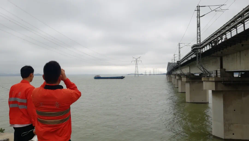 鄱阳湖上，守好“风口浪尖”的这座桥