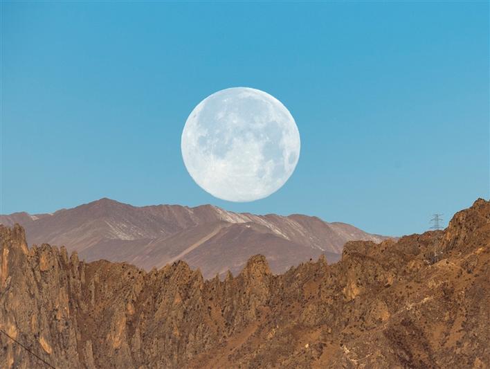 寻踪人类探月之旅——赏月 奔月 望月 探月