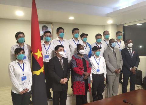 圆满结束！中国政府抗疫医疗专家组完成在非洲各项经验分享工作