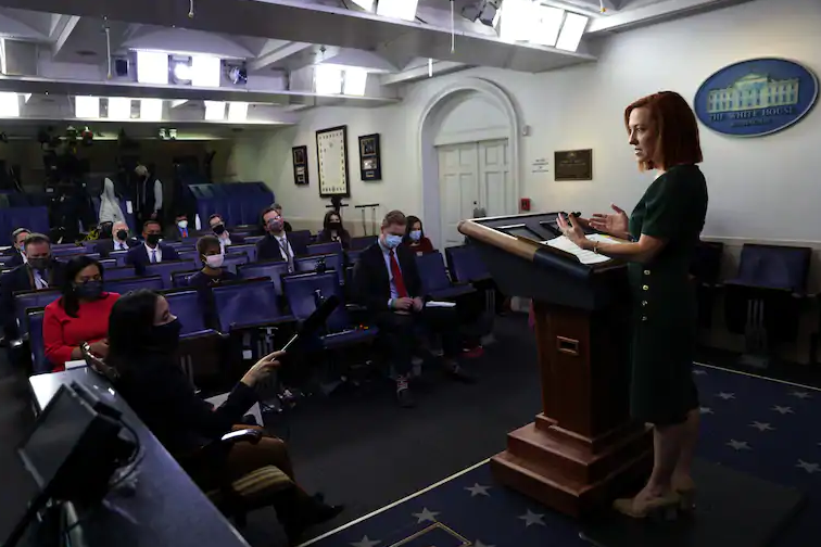 美国白宫计划对采访记者收取新冠检测费用引发争议