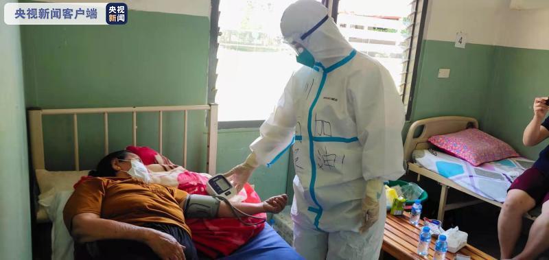 老挝医务人员：中国医疗专家组带给我们信心