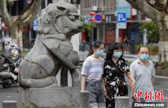 南京多个小区解封 恢复常态化疫情防控管理