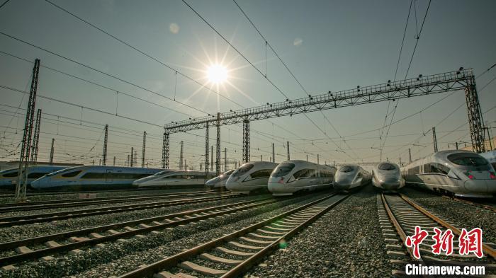 2022年春运大幕正式开启 部分列车实行最低2折优惠