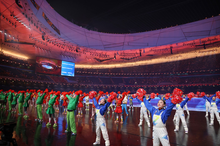 北京冬奥会开幕式演员95%为青少年