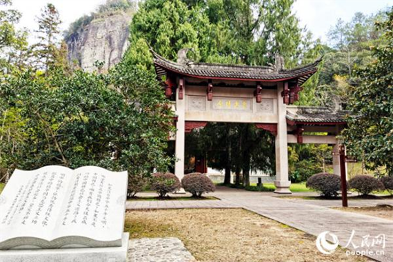 守护白墙黛瓦间的历史文脉 以传统文化涵养中国自信