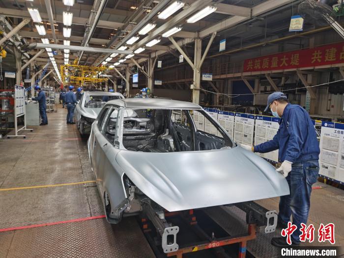 上汽特斯拉等复工复产 上海汽车产业按下重启键