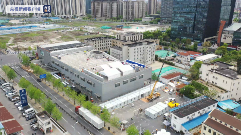 上海徐汇方舱医院完成改造 开始接收感染者