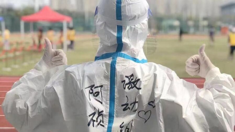 【自述】26岁上海高校女教师：为了保护患病学生，我成了全校最孤独的人
