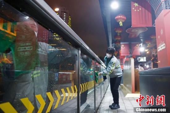 （上海战疫录）上海拟自5月22日起逐步恢复跨区公共交通