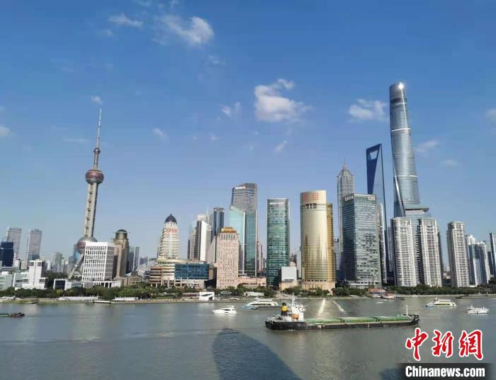 （上海战疫录）上海对五个特困行业先行实施阶段性缓缴企业社会保险费政策