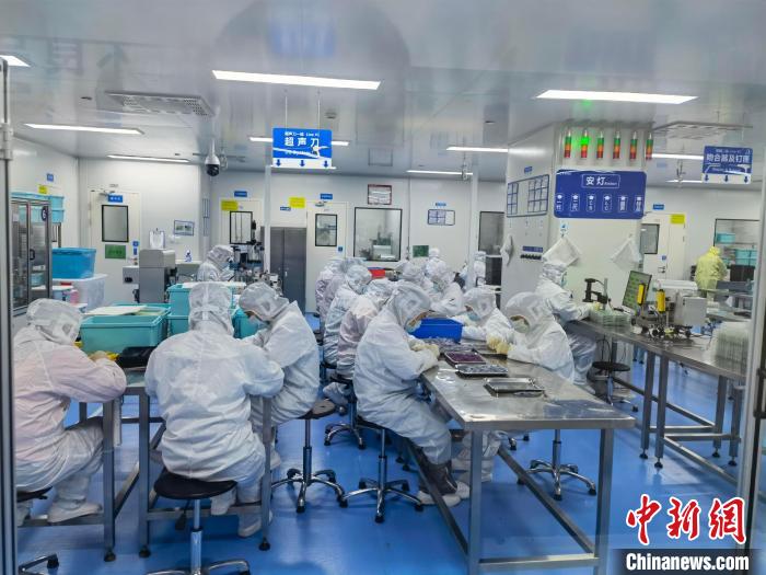 浦东多家高端医疗器械研发生产企业正积极有序推进复工复产。　浦东新区官方供图