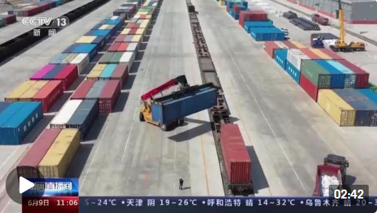 海关总署：今年前5个月中国外贸进出口总值同比增长8.3%