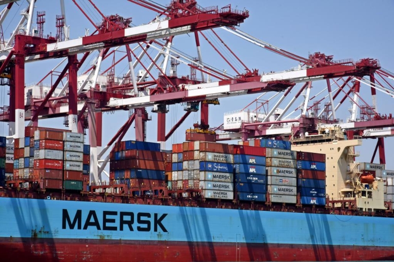 新华全媒+丨5月份我国货物贸易进出口同比增长9.6%