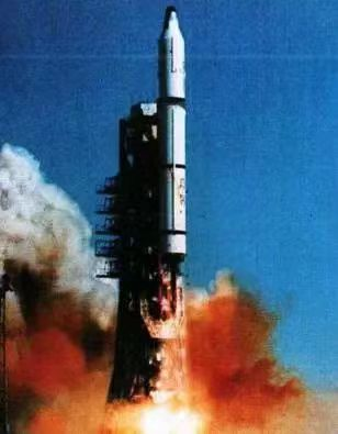 首飞40周年 细数“金牌火箭”长二丙火箭的那些“第一”