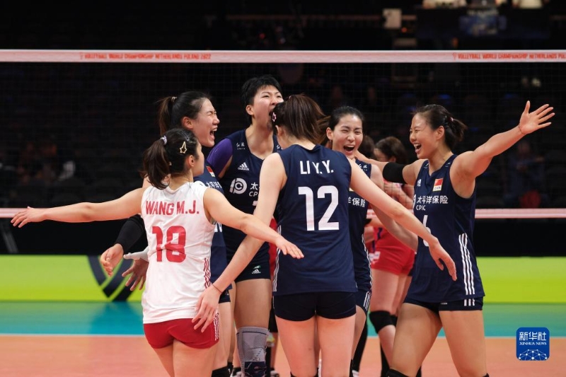 女排世锦赛：中国队击败日本队暂居小组第一