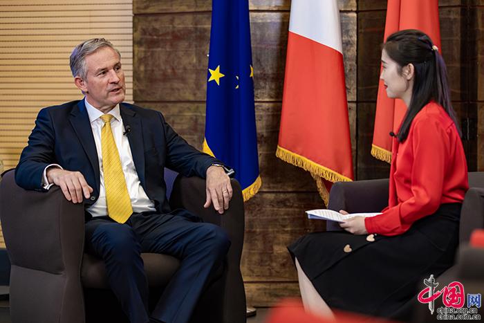 红星何以照耀中国 | 法国驻华大使谈他眼中的中法文化交流