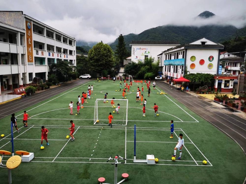 足球、学业、产业三不误：西北小县走出特色足球发展路