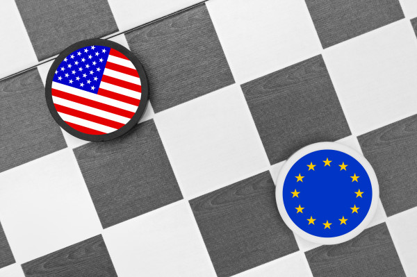 外媒：欧盟9国要求反击美国《通胀削减法》，马克龙态度尤其强硬