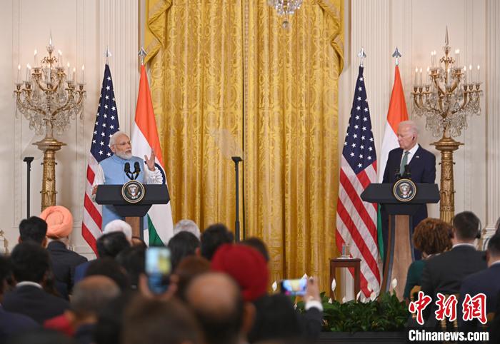 当地时间6月22日，美国总统拜登在白宫会晤来美进行国事访问的印度总理莫迪。图为双方在白宫出席联合记者会。 <a target='_blank' href='/'>中新社</a>记者 陈孟统 摄