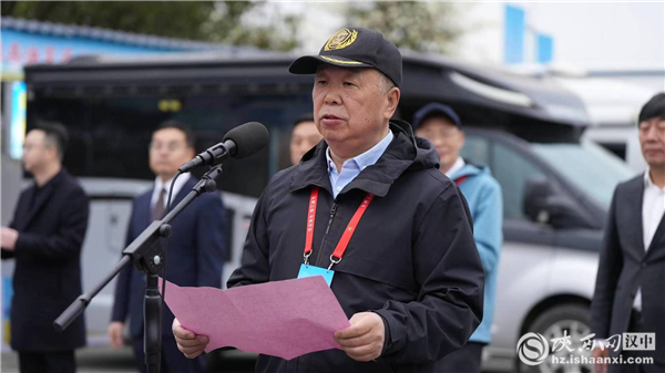 中国旅游车船协会自驾游与露营房车分会秘书长刘汉奇致辞
